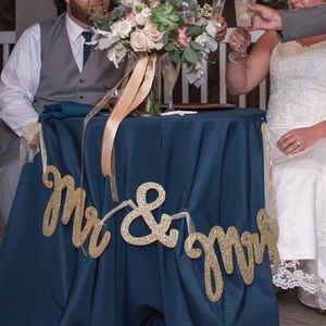 Gold Glitter Mr. & Mrs. Sign